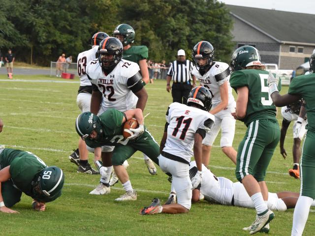 Live scores from high school football games involving Shenandoah-area teams