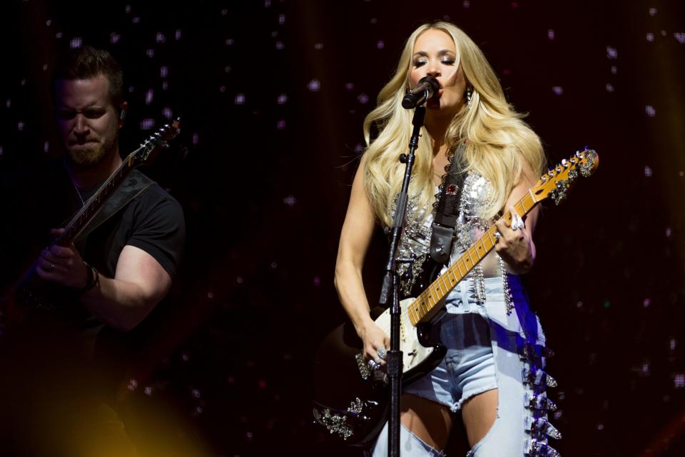 Oklahoma native Carrie Underwood returns to her roots to join 'American