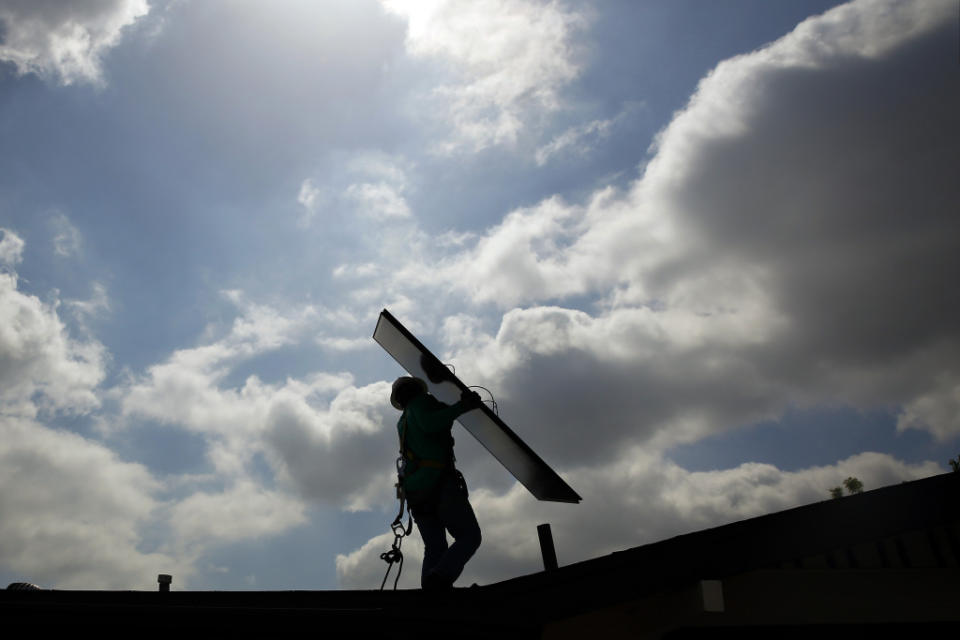 A SolarCity Installation As Earnings Figures Are Released