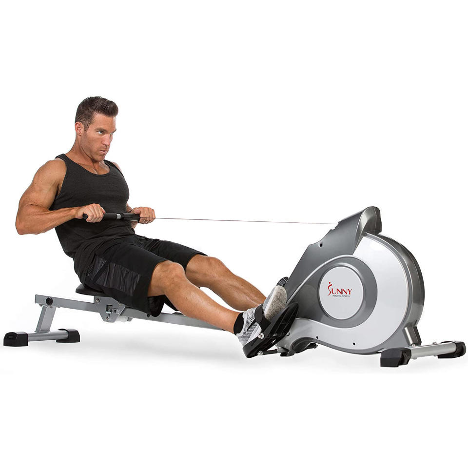 Sunny health &amp; fitness rowing machine, how to workout at home