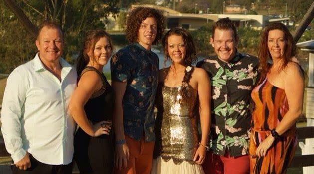 The Buzza family ahead of Lacee's high school formal. Photo: Supplied to Yahoo7 News