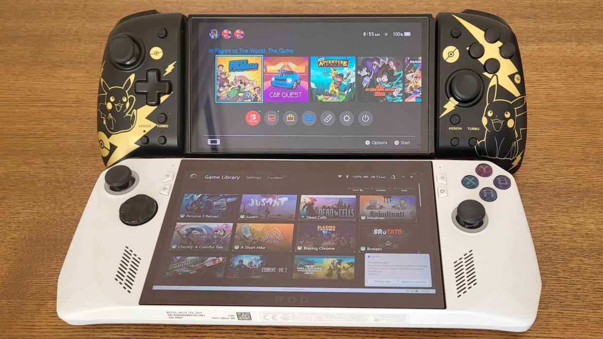  Image of the ROG Ally and Nintendo Switch. 