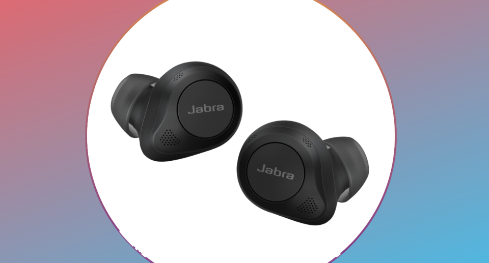 Take home these Jabra wireless headphones for $100 off their regular price (Photo via Best Buy Canada)