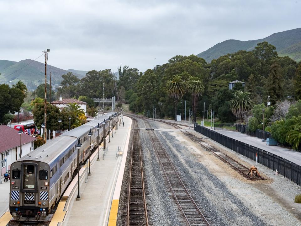 Amtrak Coast Starlight on track