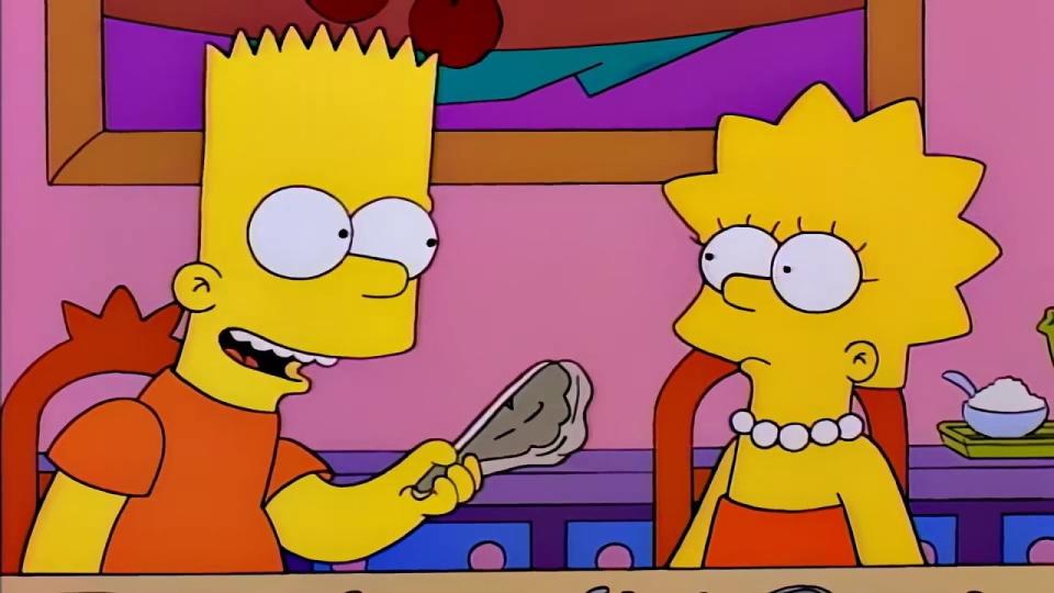 Bart Simpson talking to Lisa Simpson