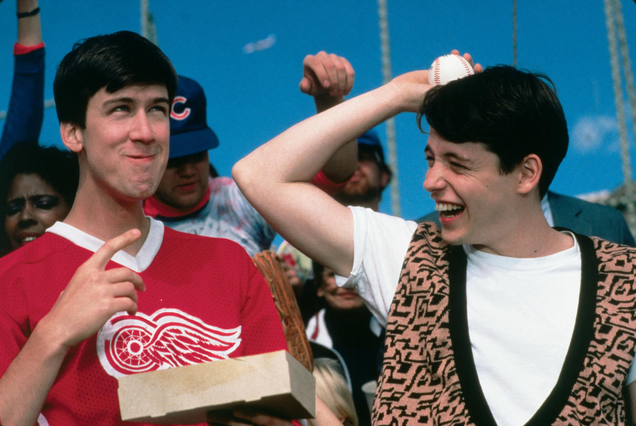 FERRIS BUELLER'S DAY OFF - A high school wise guy is determined to have a day off from school, despite what the principal thinks of that.