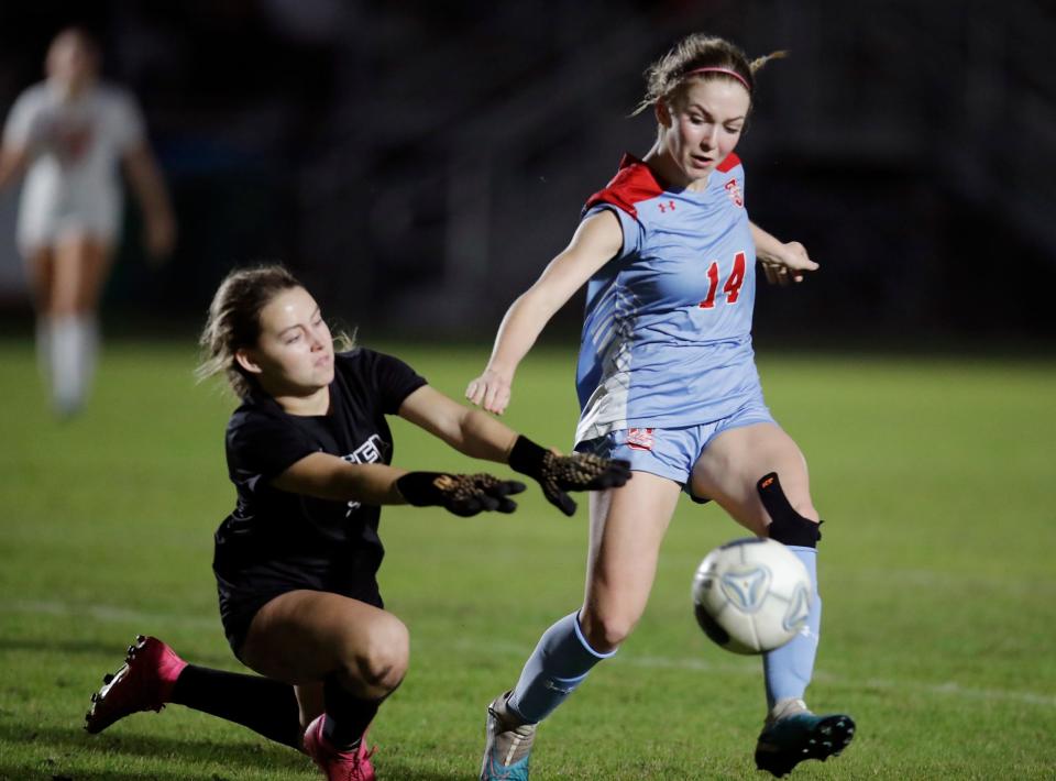 Seabreeze's Olivia Chase (14) drives the ball during a match with Spruce Creek at Ormond Sports Complex, Tuesday, Jan. 16, 2024.