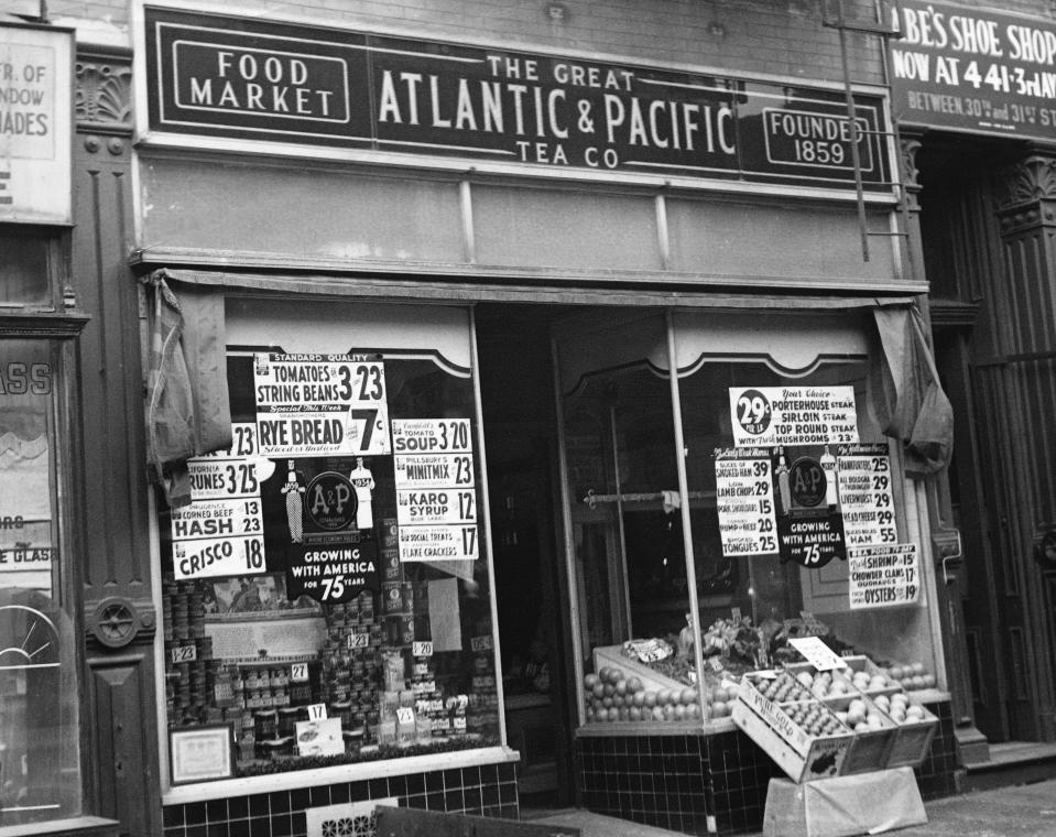 (Original Caption) Store front of the Great Atlantic & Pacific Tea Company. (Photo by George Rinhart/Corbis via Getty Images)