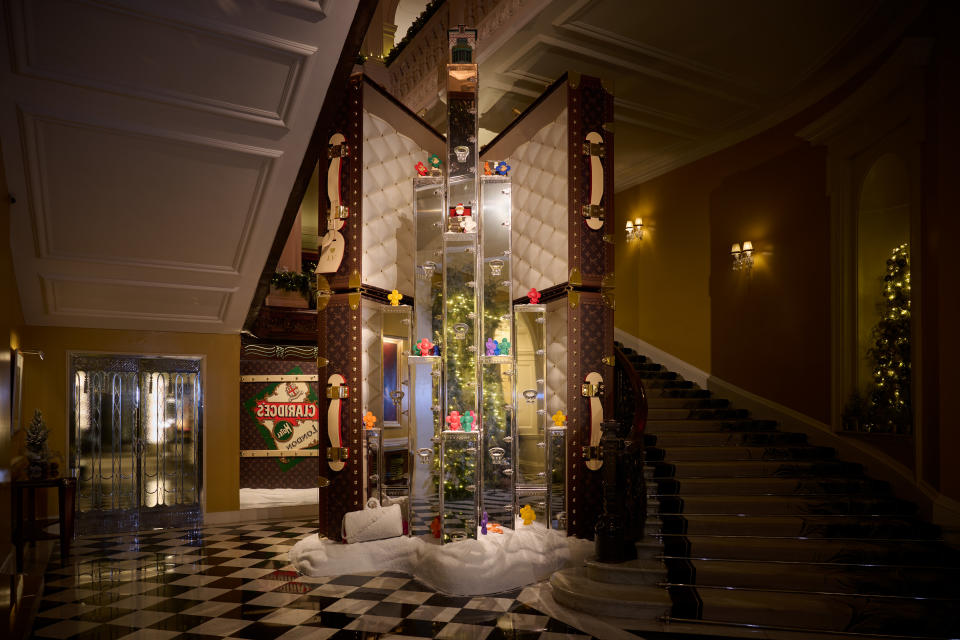 Claridge's Hotel - London - Louis Vuitton - Christmas Decorations