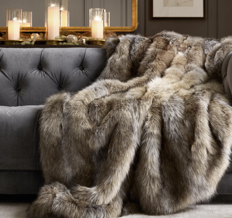 ULTIMATE FAUX FUR THROW