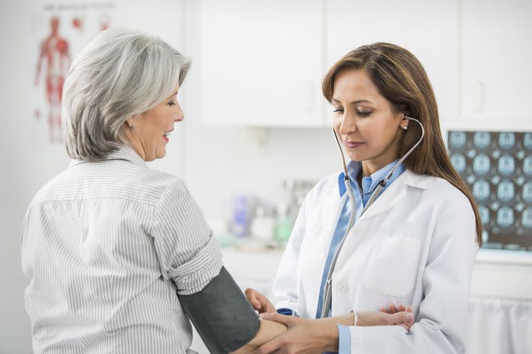 Resultado de imagen de chequeos médicos familia salud getty