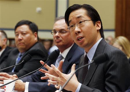 U.S. Chief Technology Officer at The White House Office of Science and Technology Policy Todd Park testifies before the House Oversight and Government Reform Committee hearing on "ObamaCare" implementation on Capitol Hill in Washington, November 13, 2013. REUTERS/Larry Downing