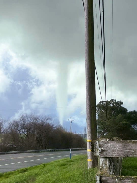 Possible tornado as seen from Bodega Avenue in Petaluma. (Photo: S Baur)