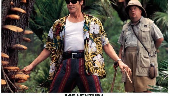 jim carrey in 'ace ventura when nature calls'