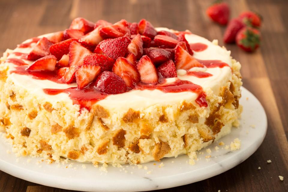 57 Strawberry Desserts To Make All Summer Long