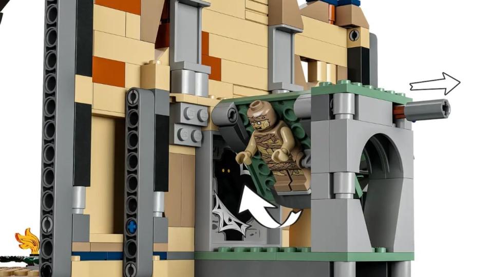 LEGO Indiana Jones Escape from the Tomb Set
