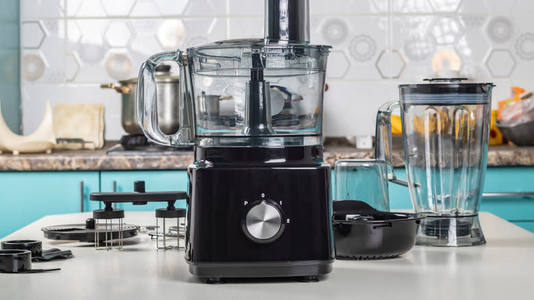 black food processor