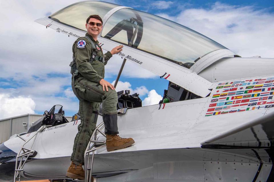 <p>SSgt Cory W. Bush/United States Air Force</p> Pete Muntean flying with the United States Air Force Thunderbirds