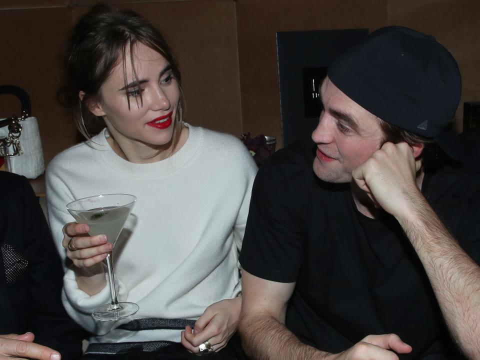 suki waterhouse robert pattinson