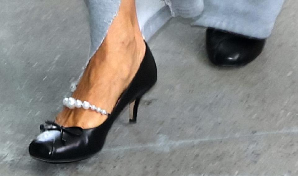 sarah jessica parker, sjp, sjp shoes, ballet flat kitten heels, ballerina kitten heels, mary jane shoes, mary jane kitten heels, pearl-embellished mary jane shoes, pearl-embellished kitten heels