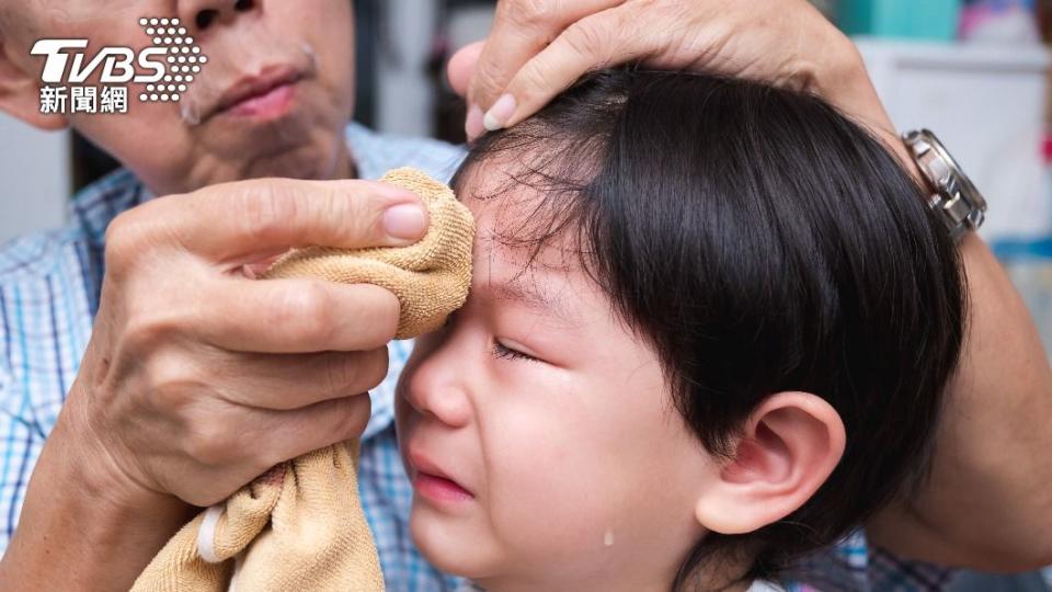 醫師整理出關於幼兒頭部外傷的7大疑問。（示意圖／shutterstock達志影像）