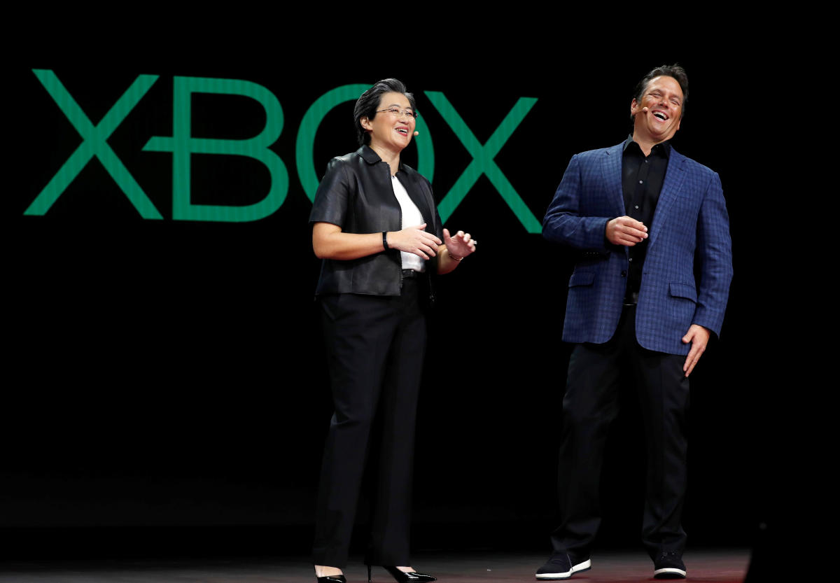 Phil Spencer admits Microsoft shipped games too early