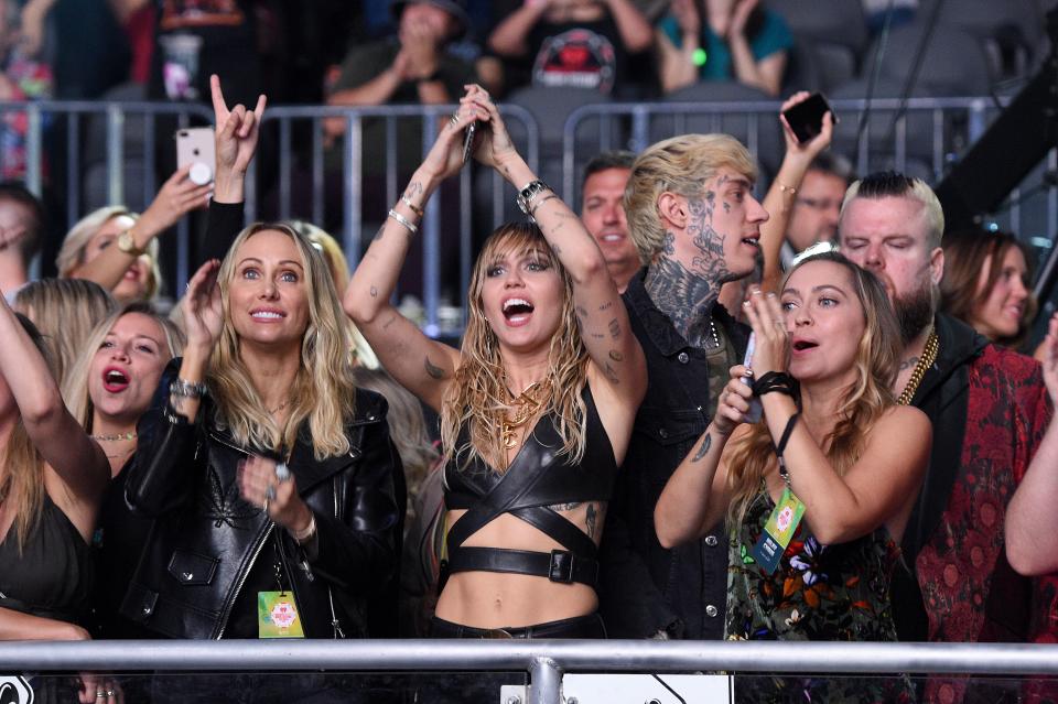 TIsh, Brandi, and Miley Cyrus in Las Vegas