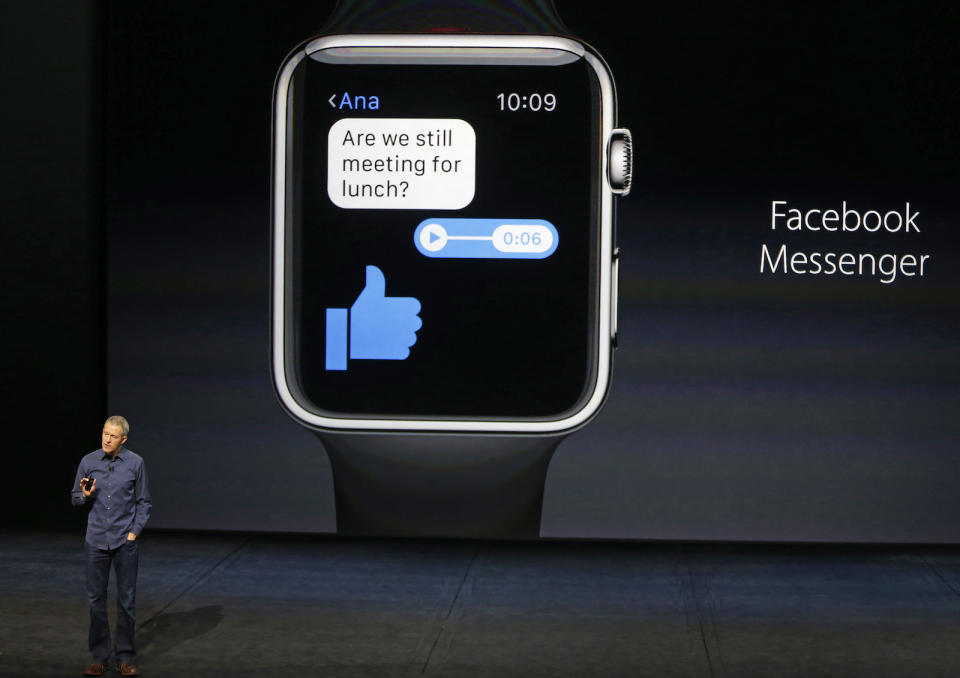 Jeff Williams, Apple's senior vice president of Operations, speaks about the Apple Watch and Facebook Messenger during an Apple media event in San Francisco, California, September 9, 2015. Reuters/Beck Diefenbach - TB3EB991BX9KK