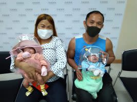 一對菲律賓高齡不孕夫婦今年1月來台做試管嬰兒，成功懷上龍鳳胎，考慮到台灣疫情控制得當，夫妻倆決定留台待產，並在10月順利產下一對雙胞胎。（圖／翻攝自茂盛醫院臉書）
