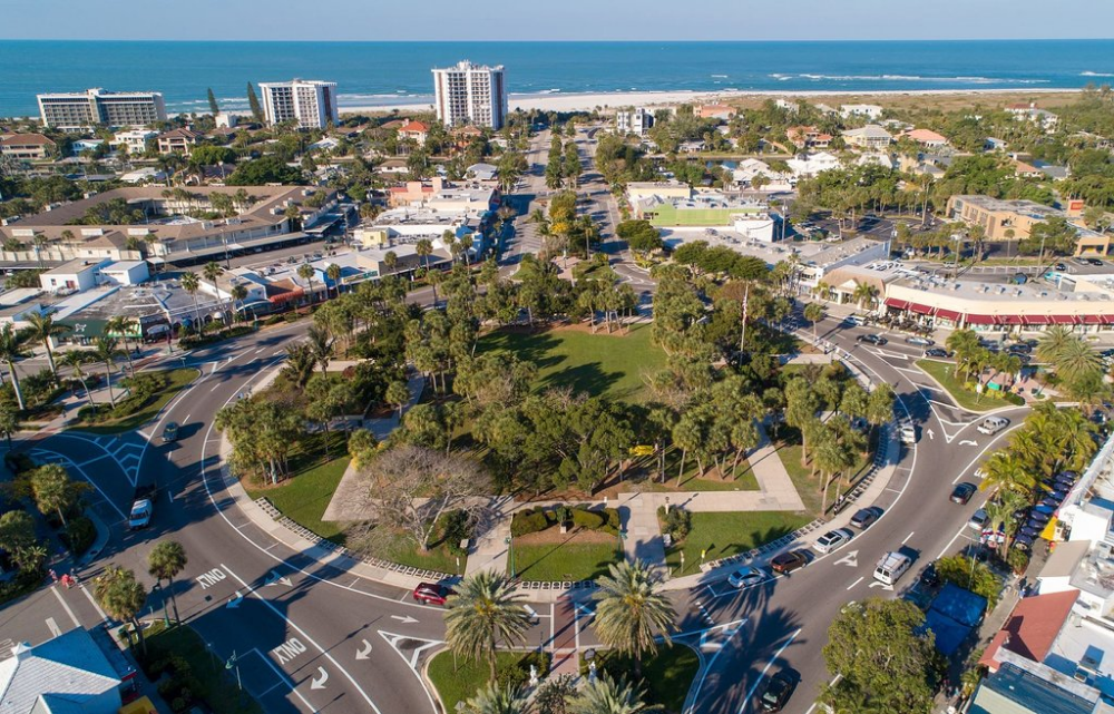 The St. Armands Business Improvement District would like the city of Sarasota to update St. Armands Circle’s zoning regulations.