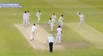 Cricket - England v New Zealand - Investec Test Series Second Test - Headingley - 2/6/15 England's Joe Root is dismissed after a catch by New Zealand's Tom Latham Action Images via Reuters / Philip Brown Livepic