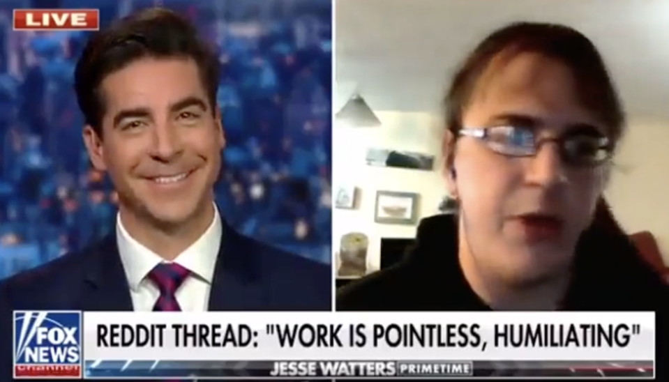 El presentador de Fox News, Jesse Watters, entrevista a Doreen Ford, una moderadora del popular subreddit r/antiwork (Captura de pantalla de Fox News)