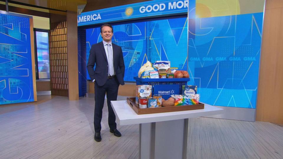 PHOTO: Walmart U.S. CEO John Furner announces the cost of a Thanksgiving meal will be less this year, Oct. 18, 2023, on 'Good Morning America.' (ABC News)