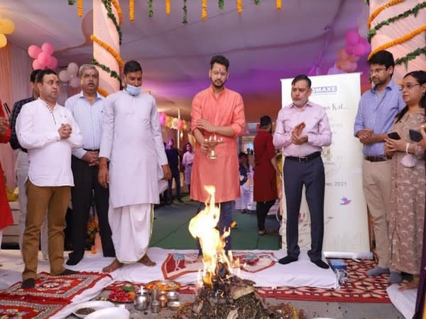 Jatin Goel, Director, Omaxe Ltd. along with Senior officials of the company performing Havan at the Company's 34th Foundation Day on September 4, 2021