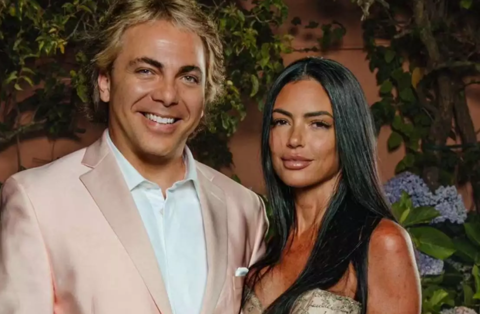 Cristian Castro con Mariela Sánchez / Cortesía 