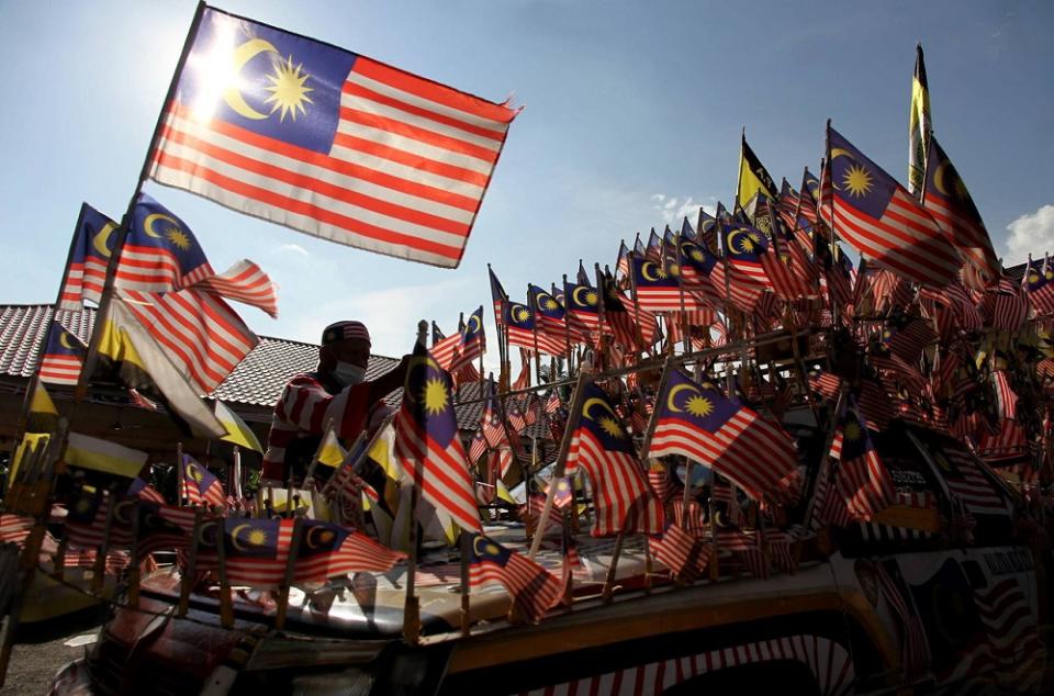 From the survey, 65 per cent of Malay respondents believed liberalism was a bad concept, 62 per cent and 66 per cent of Chinese and Indians respectively believed it was a good concept, with a higher proportion of rural to urban respondents (50 per cent to 28 per cent) believing liberalism was a negative concept. — Bernama pic