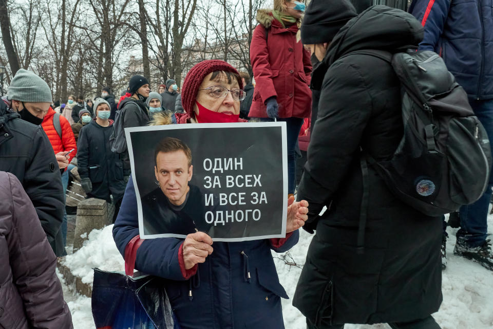  A woman holds a placard saying One for all and all for one during the demonstration.
Rallies were held in the largest cities of Russia in support of the opposition leader Alexei Navalny, who was sent into custody after returning to Russia from Germany on suspicion of evading the control of the FSIN. The actions were accompanied by arrests on an unprecedented scale. (Photo by Mihail Tokmakov / SOPA Images/Sipa USA) 