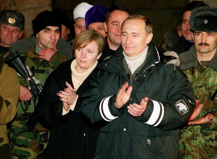 vladimir putin wife acting president 2000 Lyudmila
