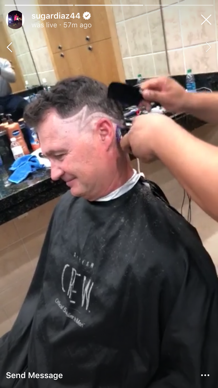 Scott Servais got his hair cut like closer Edwin Diaz. (@sugardiaz44)
