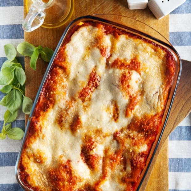 <p><a href="https://allshecooks.com/weight-watchers-easy-cheese-lasagna/" rel="nofollow noopener" target="_blank" data-ylk="slk:All She Cooks;elm:context_link;itc:0;sec:content-canvas" class="link ">All She Cooks</a></p>