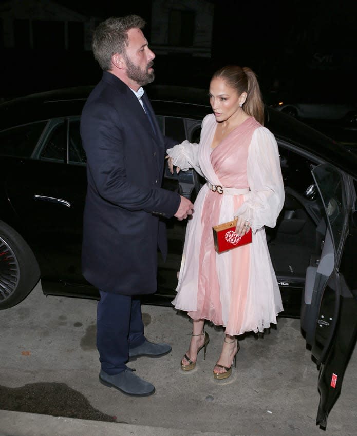 Jennifer Lopez y Ben Affleck de cena romantica por San Valentin