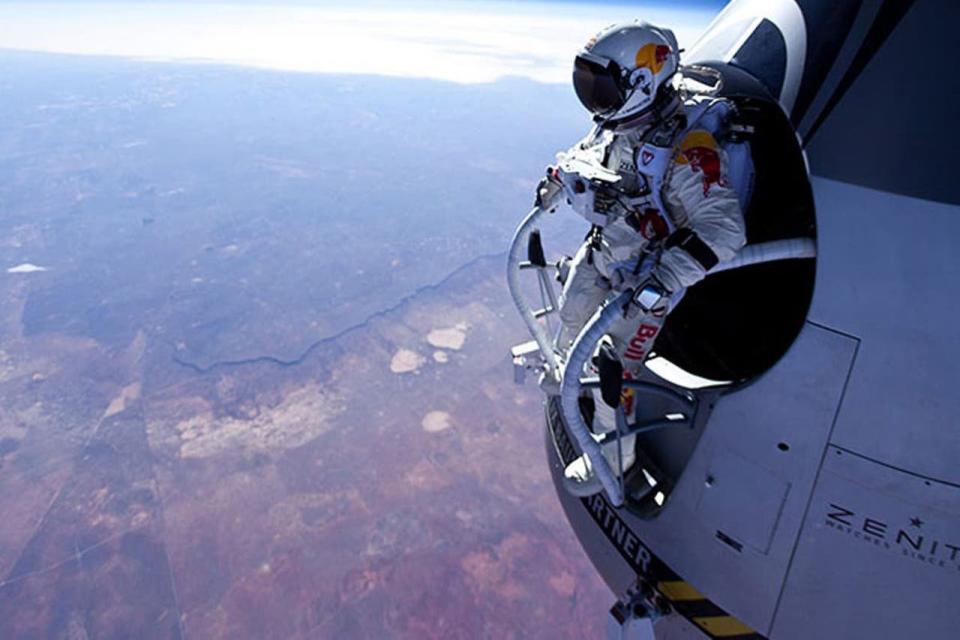 Cuando una marca como Red Bull auspicia el salto desde el espacio de Felix Baumgartner logra una acción publicitaria que se convierte en algo memorable