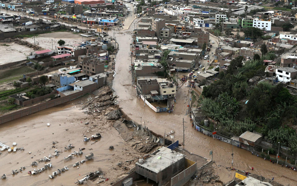 Peru struggles with devastating El Niño flooding