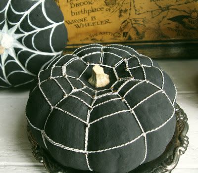 4) Spiderweb Pumpkin