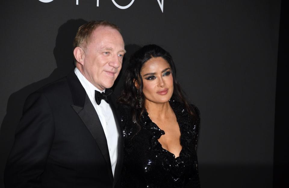 Salma Hayek célèbre ses 15 ans d'amour avec son époux François-Henri Pinault