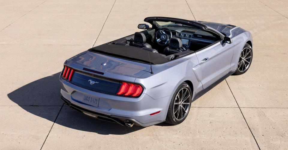 2022 Mustang Coastal Limited Edition_06.jpg