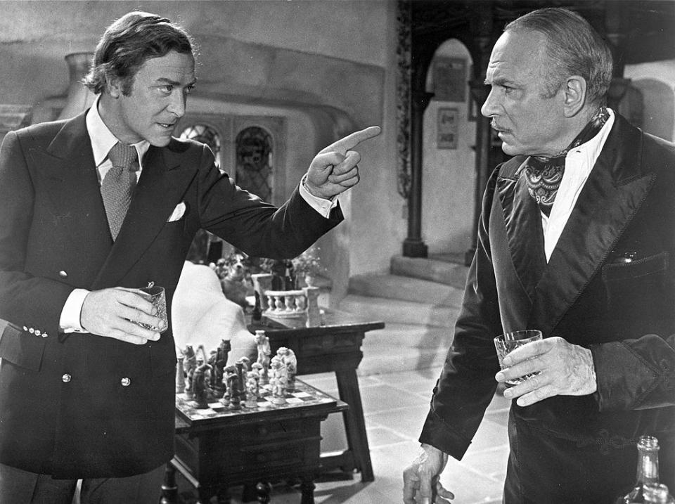 Sir Laurence Olivier and Michael Caine perform in a scene from the movie 'Sleuth'<span class="copyright">Courtesy of Michael Ochs Archives/Getty Images)</span>