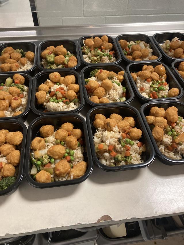 School lunch in California (free) : r/pics