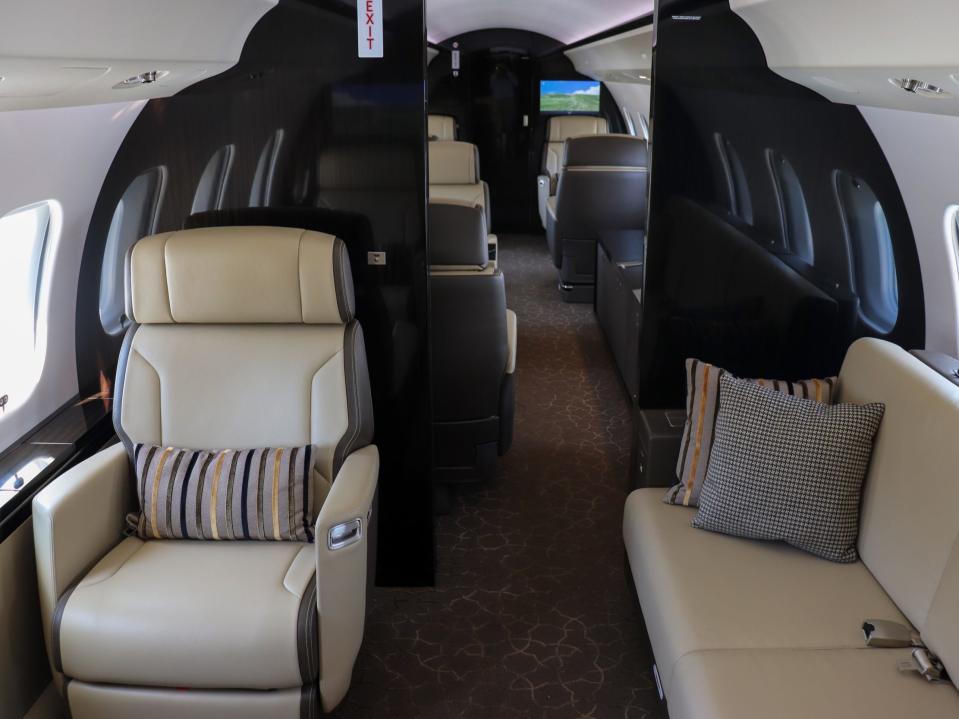 Bombardier Global 6500 private jet