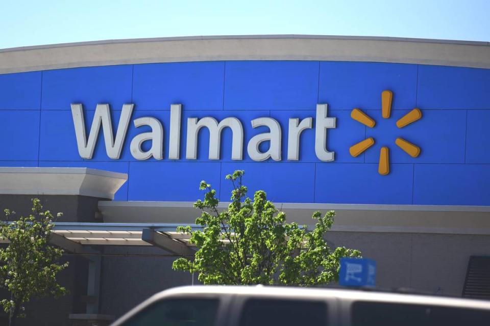 Eligible gifts bought between Oct. 24 and Dec. 25 with a 14 or 30 day return window will have a return extension, which will begin on Dec. 26, according to Walmart.com.